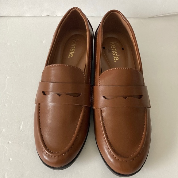 Kensie women’s brown loafers - Picture 1 of 7